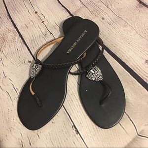 Badgley Mischka flip flops